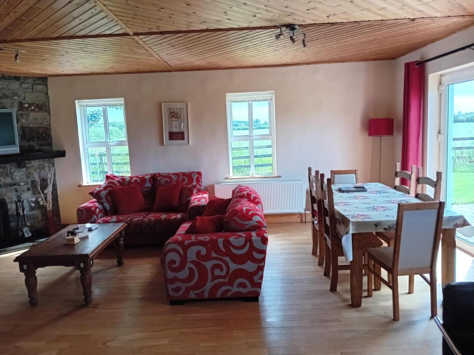 Katy Kellys Countryside Self Catering Cottage Roscommon Exterior foto