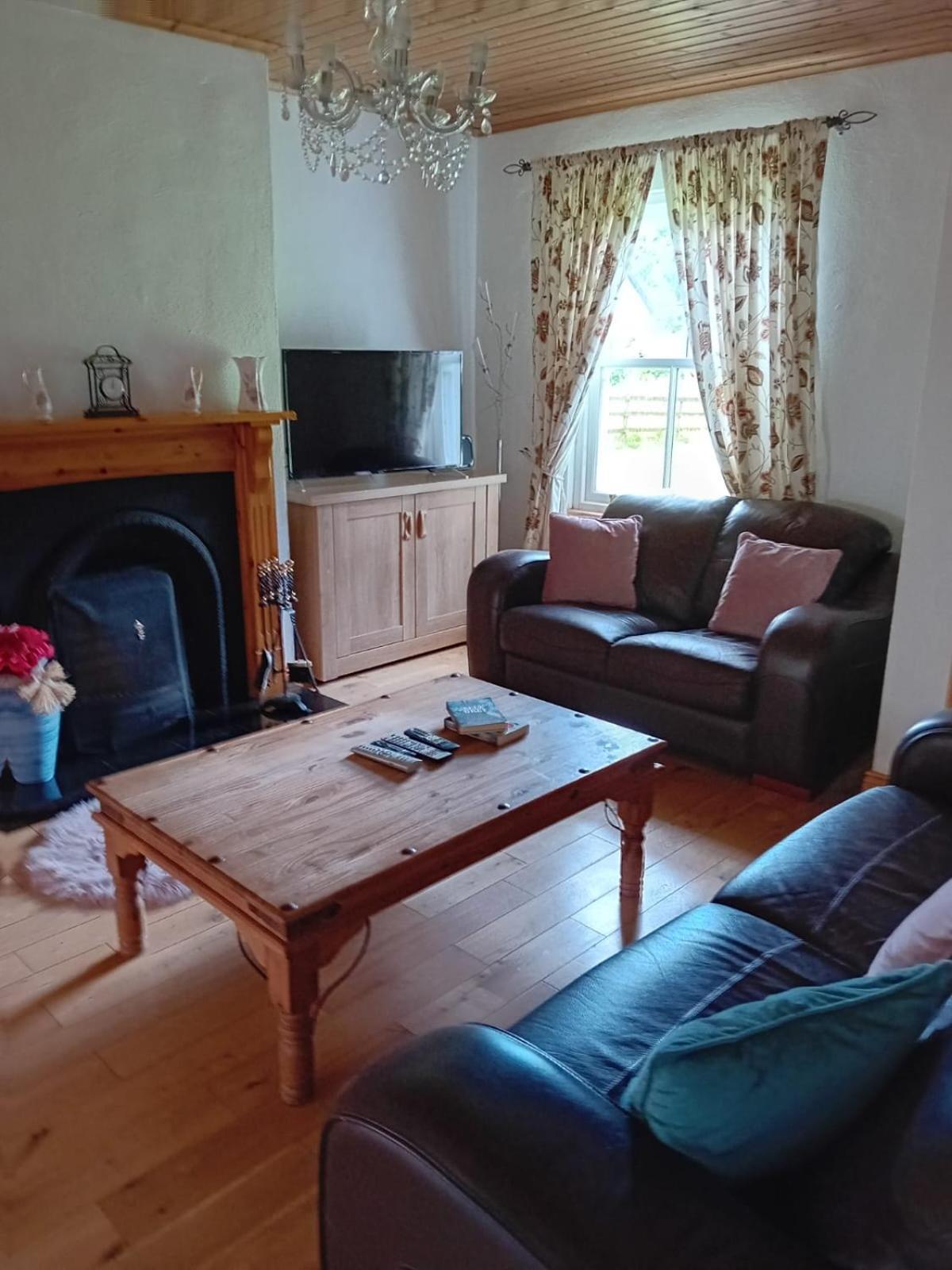 Katy Kellys Countryside Self Catering Cottage Roscommon Exterior foto